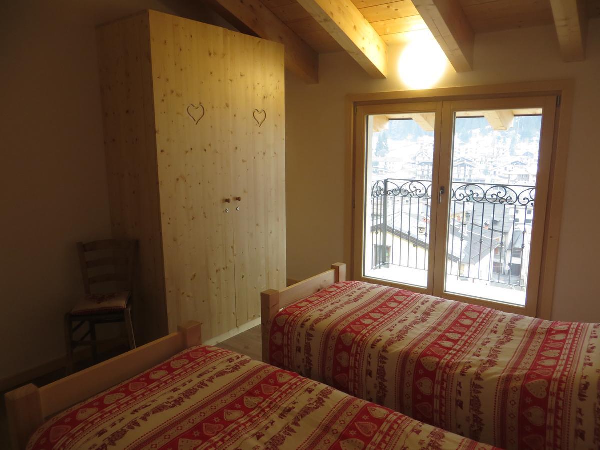 Olimpic Hostel สกิลปาริโอ ภายนอก รูปภาพ