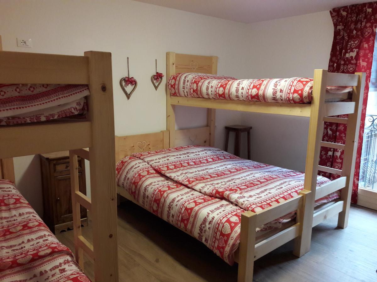 Olimpic Hostel สกิลปาริโอ ภายนอก รูปภาพ